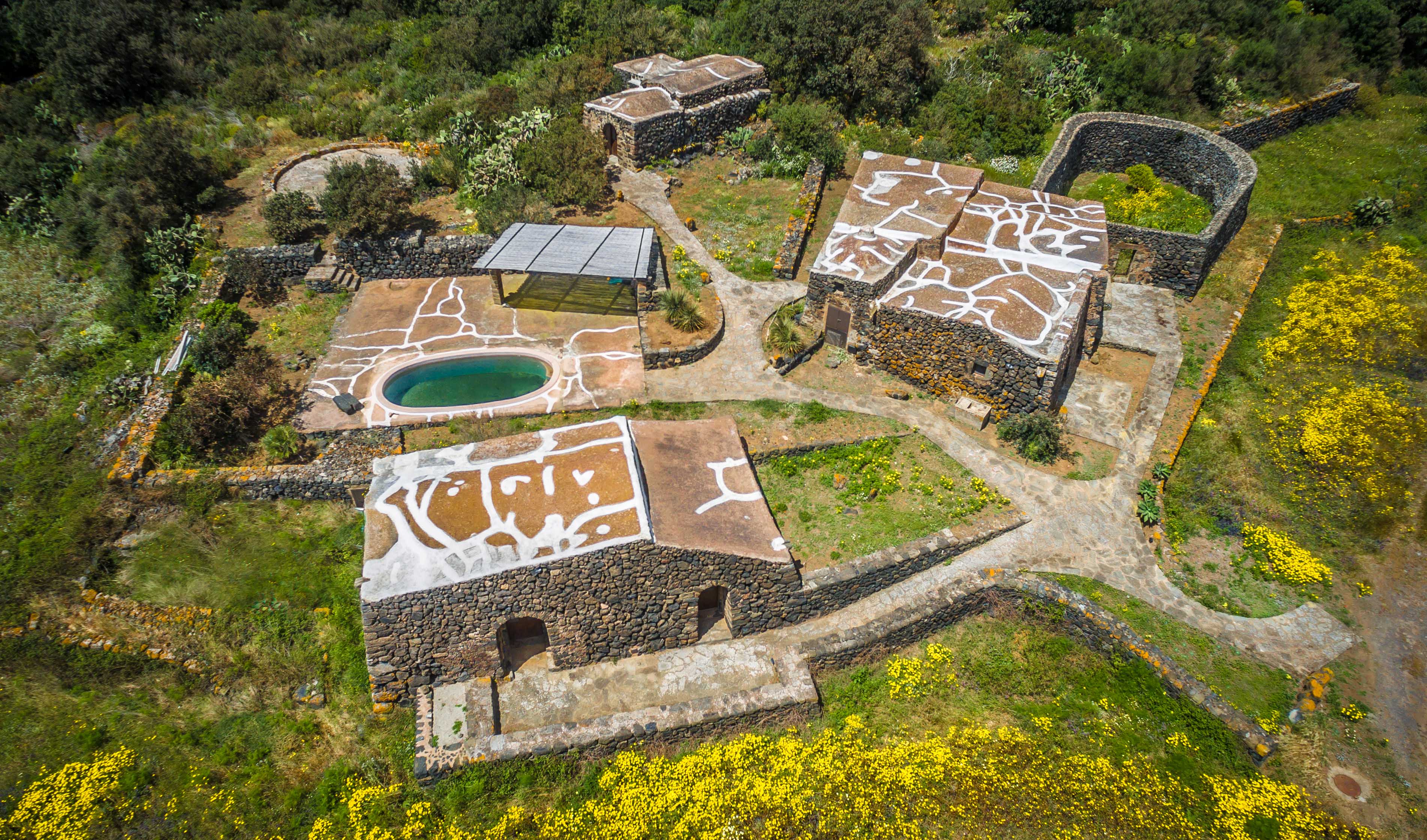 le vostre vacanze in dammusi tranquilli nel verde